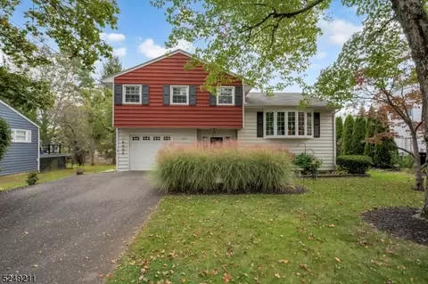 263 W Warren St, Washington, NJ 07882