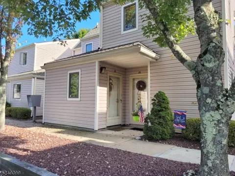136 Changebridge Rd #J6, Montville, NJ 07045