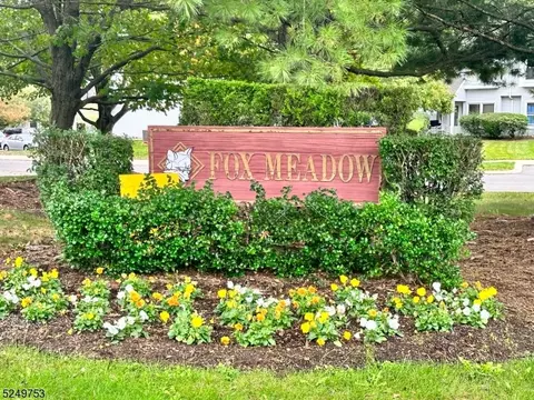 21 Williams Ct #21, East Brunswick, NJ 08816