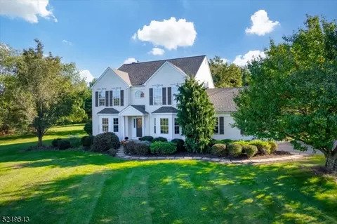 1 Dalrymple Way, Frenchtown, NJ 08825