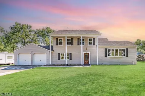 3 Cherry Ln, Parsippany-troy Hills Twp, NJ 07054