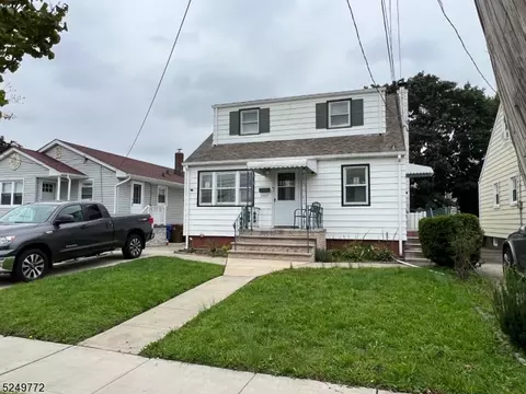 2029 Fay Ave, Linden, NJ 07036