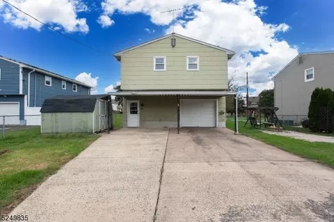 215 Brooks Blvd, Manville, NJ 08835