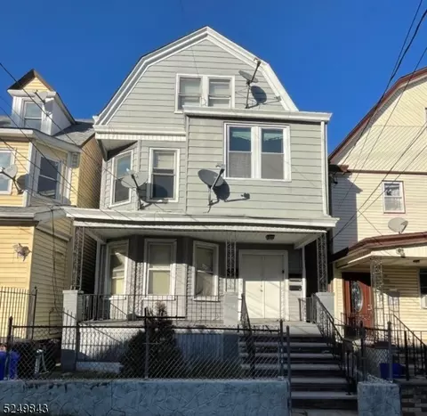 157 Grafton Ave, Newark, NJ 07104