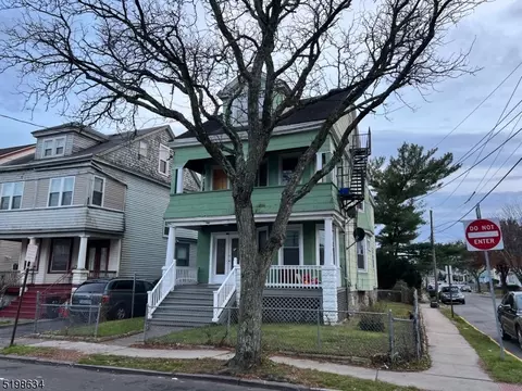 113 Laurel Ave, Irvington, NJ 07111