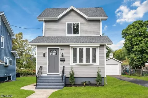 65 Pine St, Bogota, NJ 07603