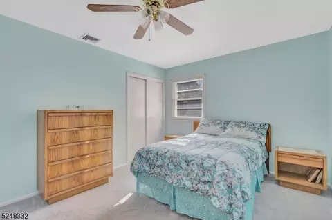 28 Washington Ave, Middlesex, NJ 08846 photo 14