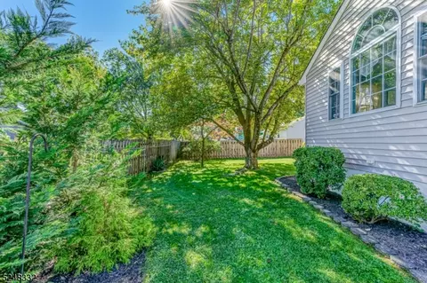 28 Washington Ave, Middlesex, NJ 08846 photo 21