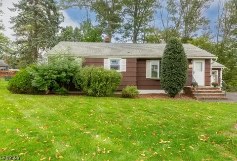 14 Korda Pl, Hanover, NJ 07927