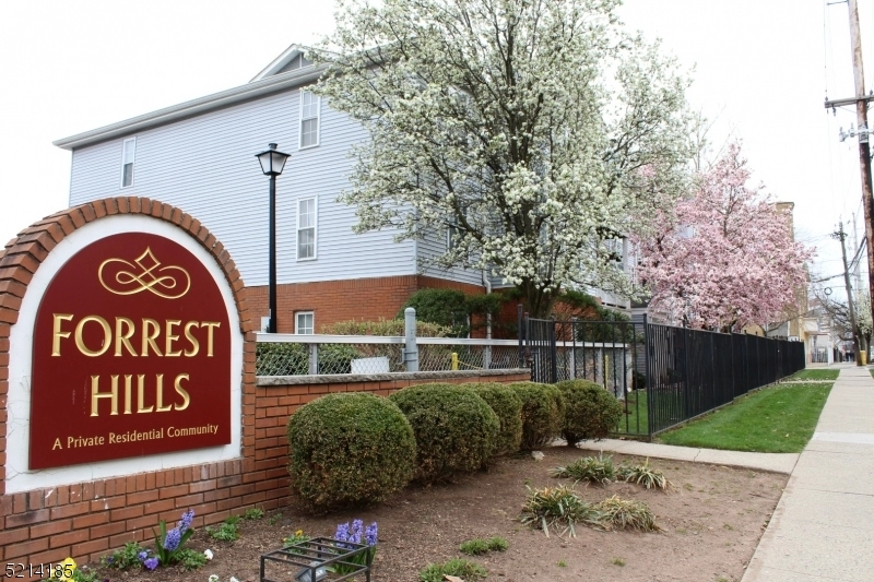 769 Summer Ave Unit 3B