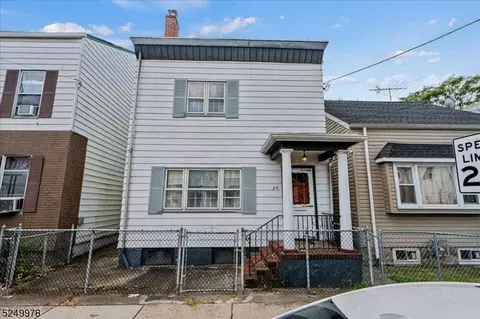 29 Ryerson Ave, Paterson, NJ 07502