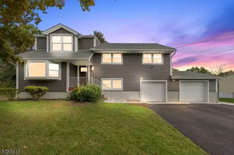 1 Terry Dr, Morristown, NJ 07960