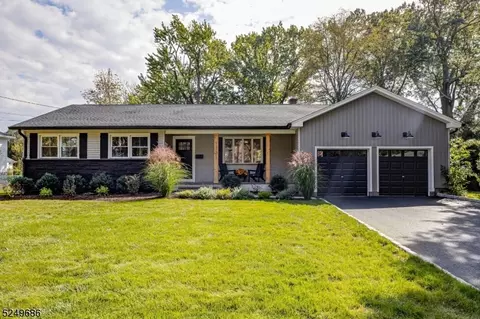 1131 Sawmill Rd, Mountainside, NJ 07092