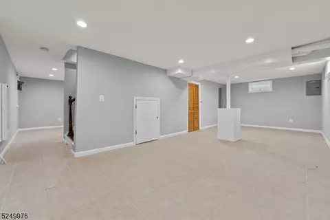 312 Hunter, Plainfield, NJ 07063 photo 16