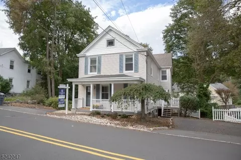 43 Mine Mount Rd, Bernardsville, NJ 07924