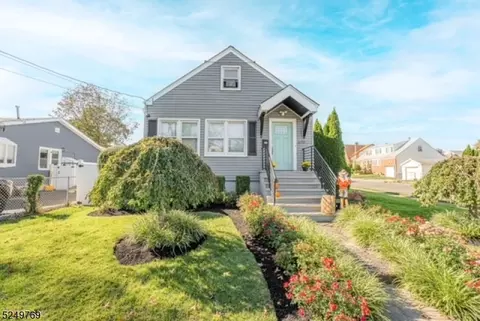 1020 Adams Ave, Union, NJ 07083