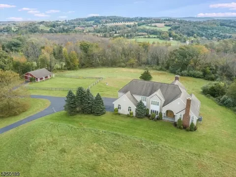 234 Warbasse Junction Rd, Lafayette, NJ 07848