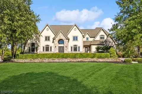 1 Kristina Way, Flemington, NJ 08822