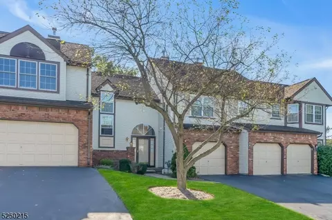 1605 Vroom Dr, Bridgewater, NJ 08807