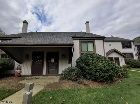 16315 Dell Pl, Stanhope, NJ 07874