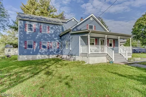 582 Jerome Ave, Somerset, NJ 08873