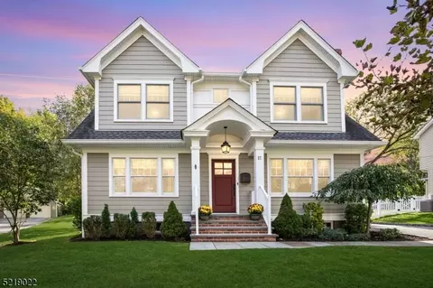 27 Kensington Rd, Madison, NJ 07940
