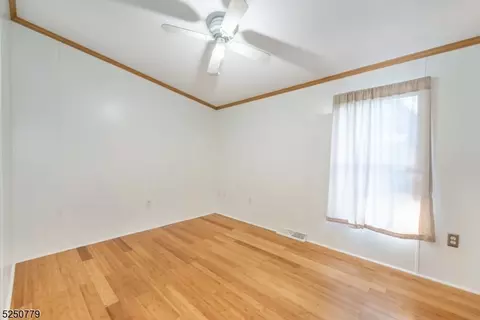 52 Ambassador Dr, Wayne, NJ 07470 photo 19