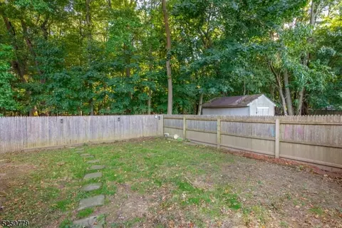 52 Ambassador Dr, Wayne, NJ 07470 photo 25
