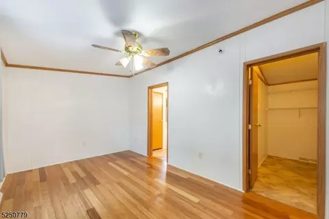 52 Ambassador Dr, Wayne, NJ 07470 photo 14