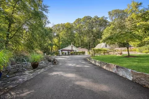 280 Hardscrabble Rd, Bernardsville, NJ 07924