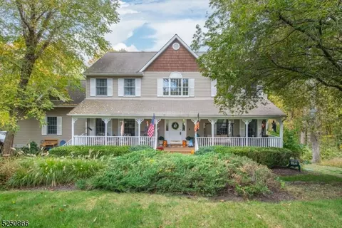 3 Donna Lynn Ter, Sussex, NJ 07461
