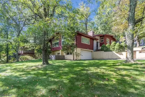 130 Cypress St, Millburn, NJ 07041