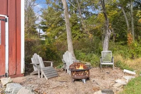 176 N Maple Ave, Bernards, NJ 07920 photo 29