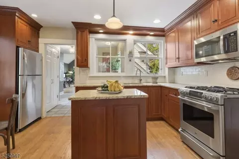 176 N Maple Ave, Bernards, NJ 07920 photo 30