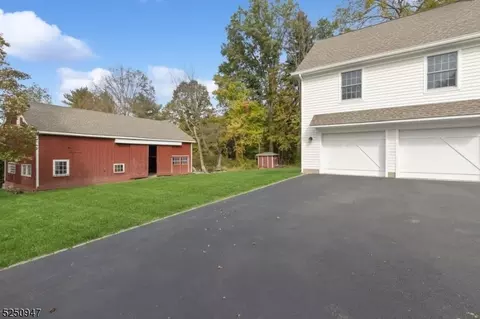 176 N Maple Ave, Bernards, NJ 07920 photo 23