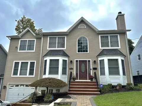 41 Oneida Ave, Parsippany-troy Hills Twp, NJ 07034