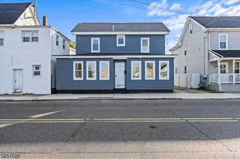 529 Buck St, Millville, NJ 08332