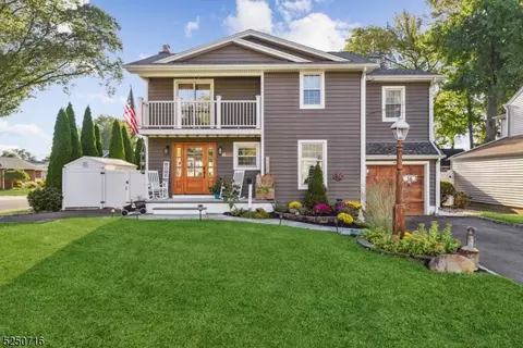 16 Durham Dr, Clark, NJ 07066