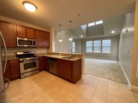 5416 Sanctuary Blvd #5416, Riverdale, NJ 07457