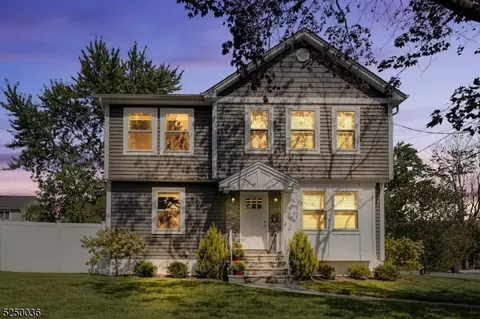 69 Prescott Turn, Clark, NJ 07066