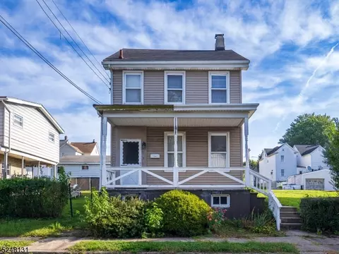 363 Warren St, Phillipsburg, NJ 08865