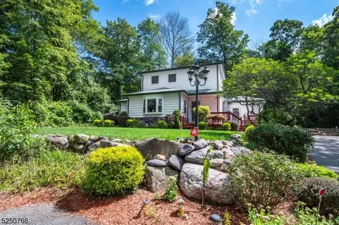724 Green Pond Rd, Rockaway Twp, NJ 07866