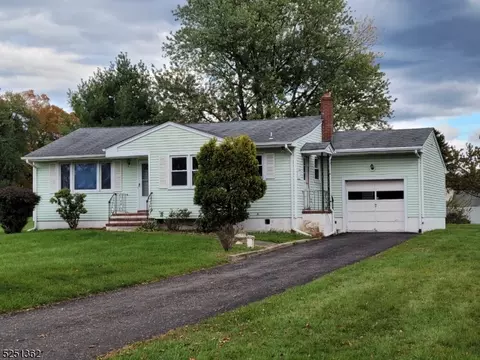 9 Park Ln, Readington Twp, NJ 08889