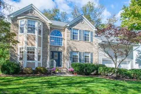 12 Wexford Way, Franklin Twp, NJ 08873