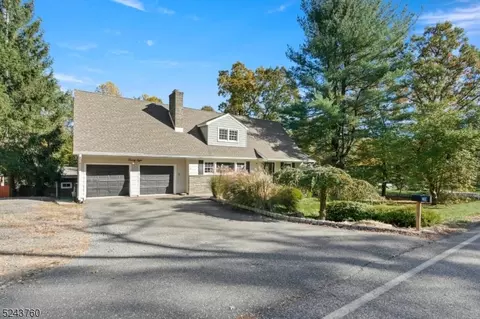 28 Virginia Rd, Montville, NJ 07045