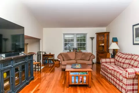 12 Lancaster Ave, Montville Twp, NJ 07058 photo 12