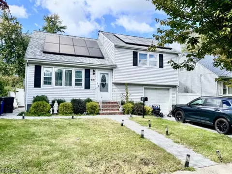 69 Montgomery Pl, Belleville, NJ 07109