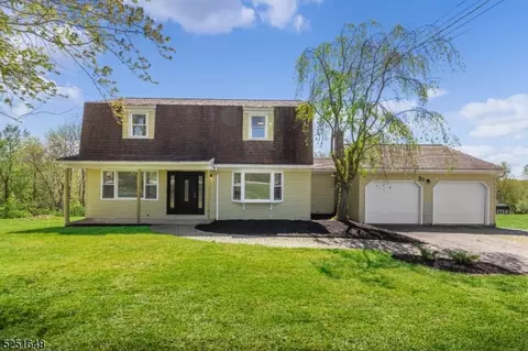 70 Mudtown Rd, Wantage, NJ 07461