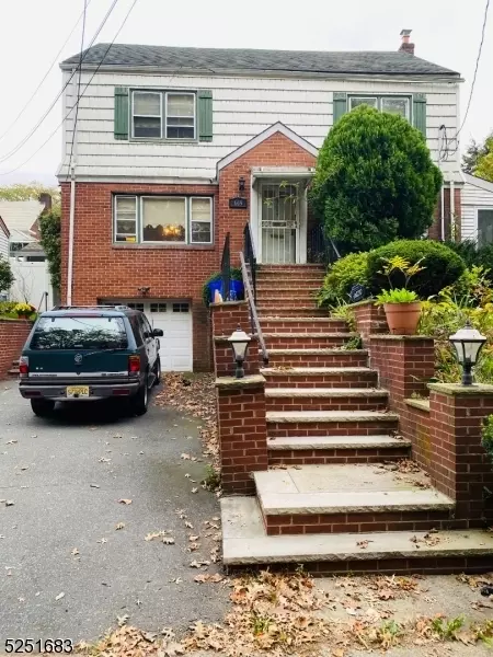 669 Lake St, Newark, NJ 07104