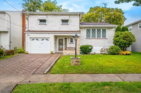 2321 Desisto Dr, Rahway, NJ 07065